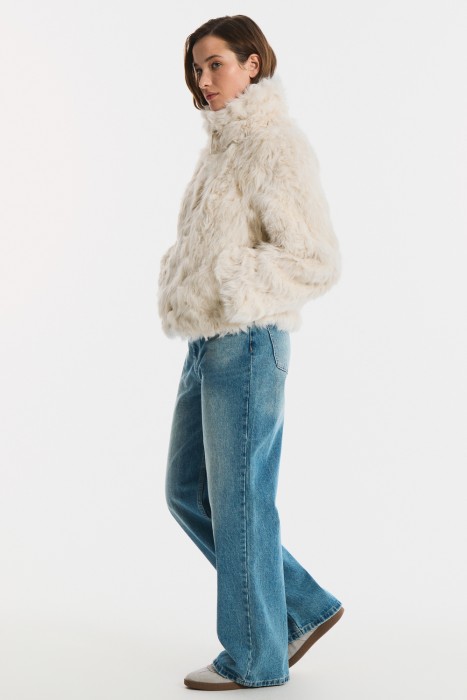 шуба из овчины из россии вид сбоку