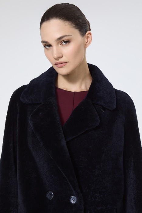 шуба из овчины из россии вид сбоку