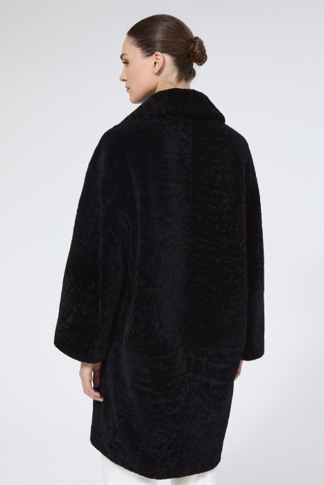 шуба из овчины по цене 48930 руб вид справа