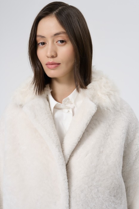 шуба из овчины из россии вид сбоку