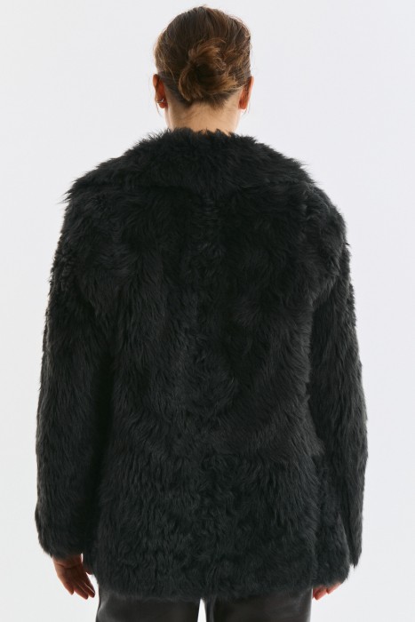 шуба из овчины из россии вид сбоку