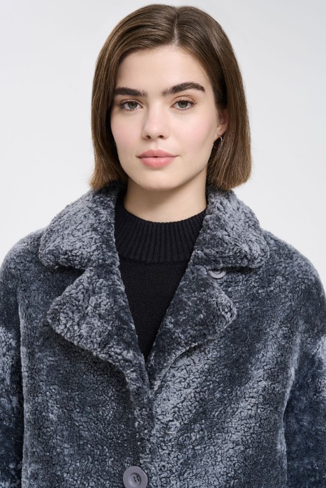 шуба из овчины из россии вид сбоку