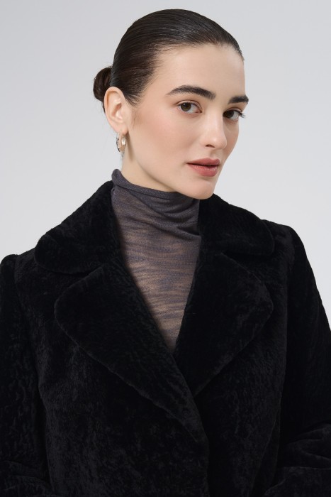 шуба из овчины из россии вид сбоку