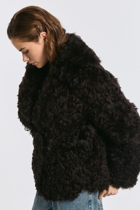 шуба из овчины из россии вид сбоку