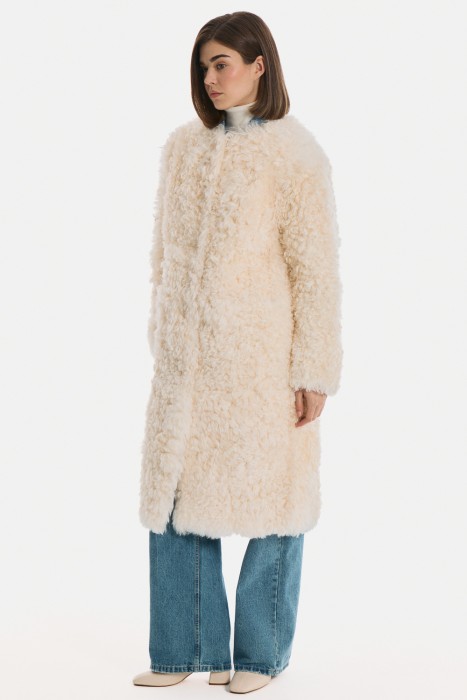 шуба из овчины из россии вид сбоку