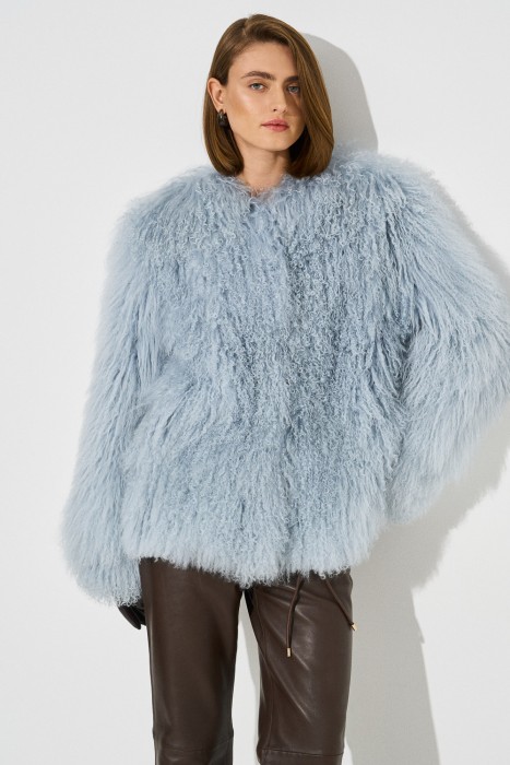 шуба из овчины от бренда снежная королева вид слева