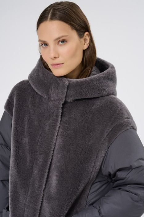 шуба из овечьей шерсти из россии вид сбоку