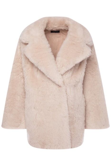 шуба из овечьей шерсти из россии вид сбоку