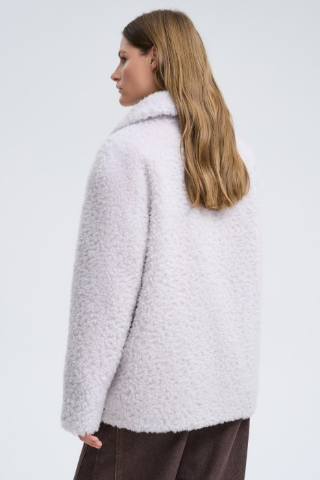 шуба из овечьей шерсти по цене 10600 руб вид справа