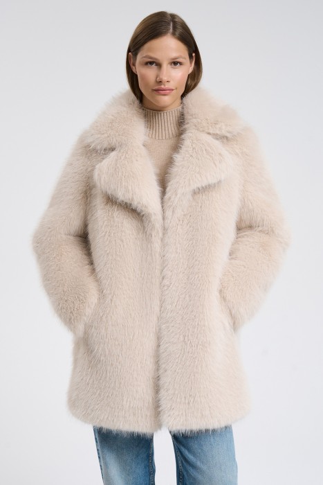 шуба из овечьей шерсти 740227003 фотография
