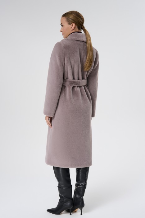 шуба из шерсти кролика по цене 17940 руб вид справа