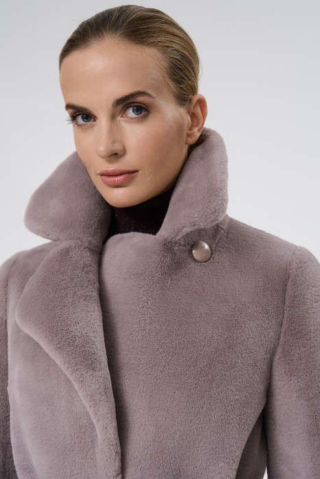 шуба из шерсти кролика из россии вид сбоку