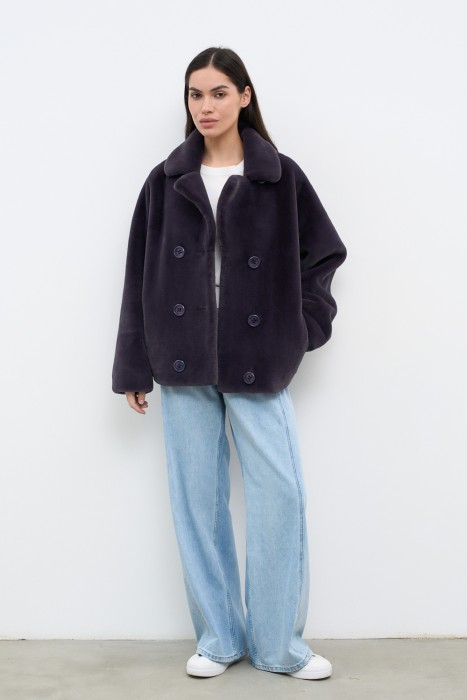 шуба из шерсти кролика от бренда снежная королева вид слева