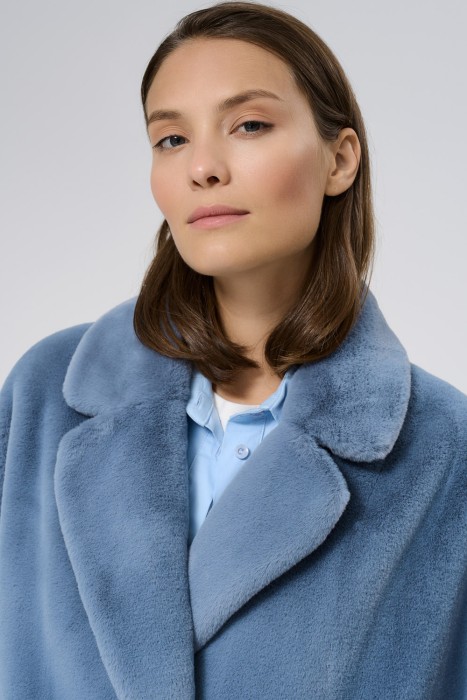 шуба из шерсти кролика из россии вид сбоку