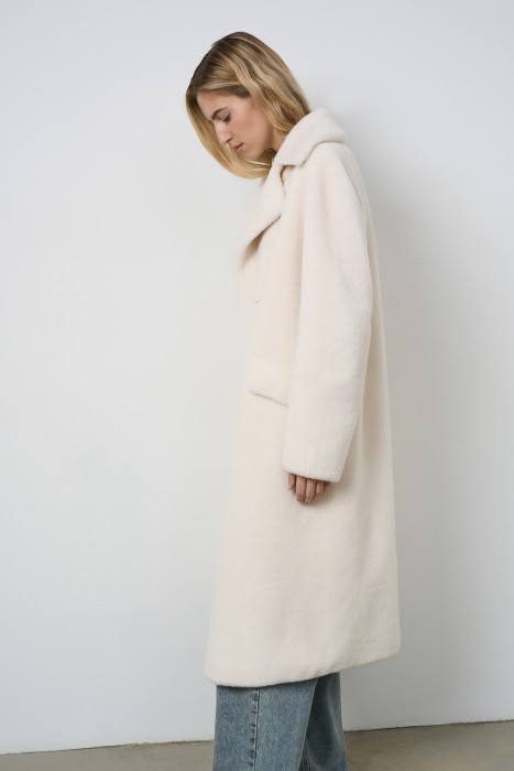 шуба из шерсти с поясом по цене 13740 руб вид справа