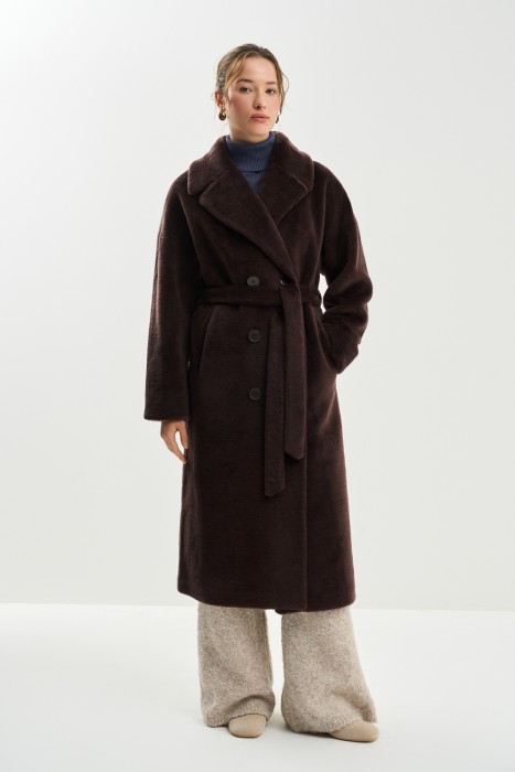 шуба из шерсти с поясом от бренда снежная королева вид слева