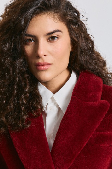 шуба из шерсти с поясом по цене 10920 руб вид справа