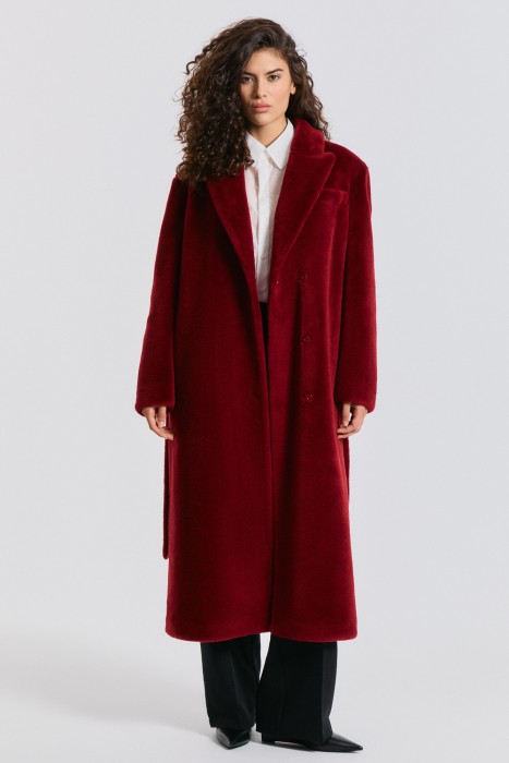 шуба из шерсти с поясом из россии вид сбоку