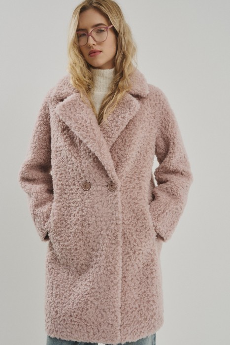 шуба из шерсти от бренда снежная королева вид слева