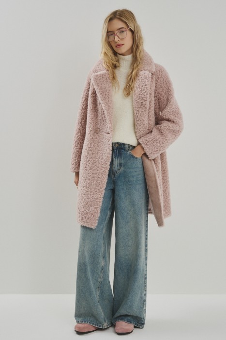 шуба из шерсти по цене 11410 руб вид справа