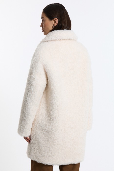 шуба из шерсти по цене 7330 руб вид справа