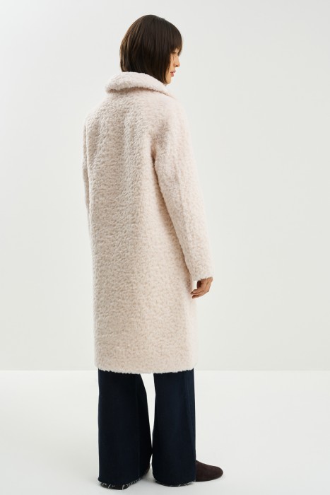 шуба из шерсти по цене 8560 руб вид справа