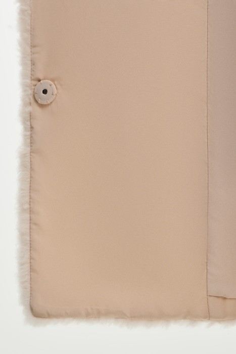 шуба из шерсти из россии вид сбоку