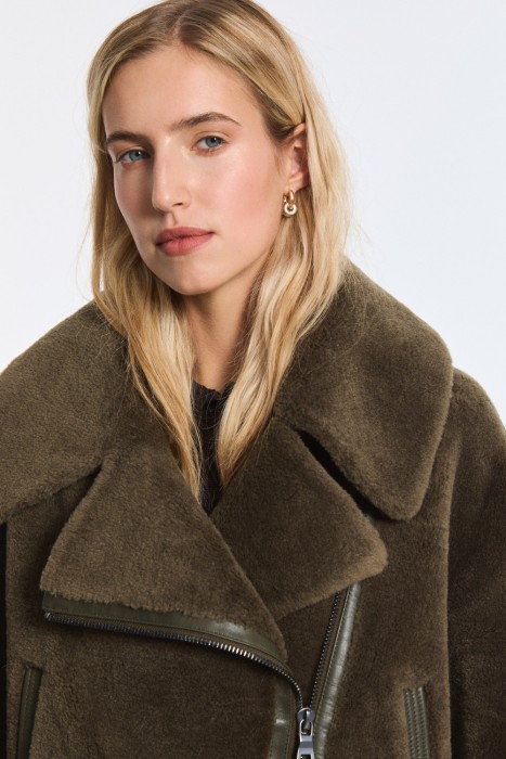 Товар с артикулом 792015003 вид сзади