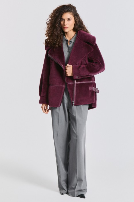 шуба из шерсти из россии вид сбоку