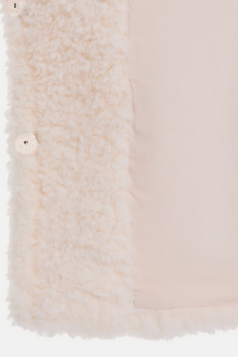 шуба из шерсти из россии вид сбоку