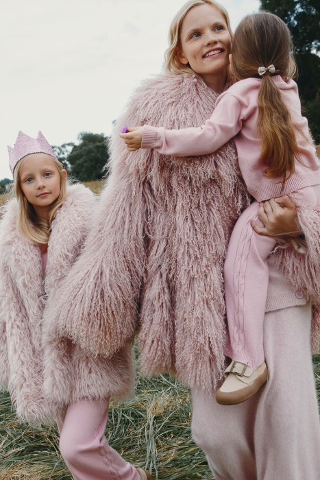 шуба из тибетской овчины из россии вид сбоку