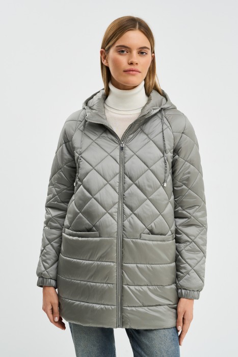 стеганая куртка с капюшоном от бренда снежная королева вид слева