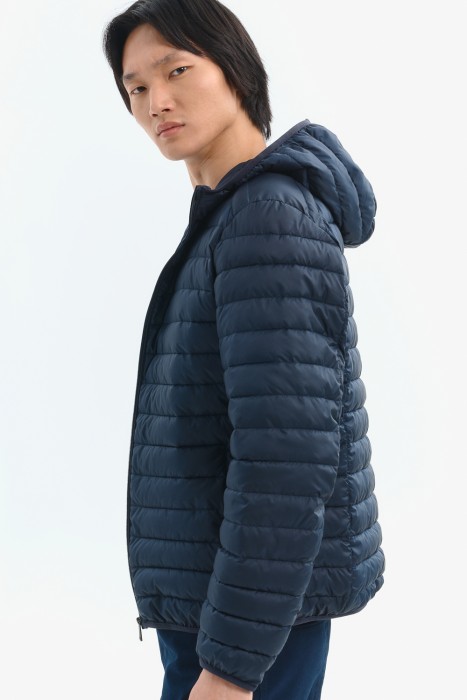 Товар с артикулом 742212003 вид сзади