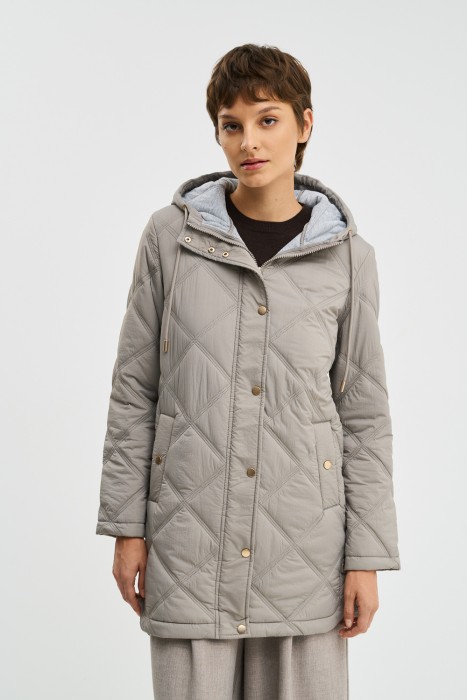 стеганая куртка с капюшоном от бренда снежная королева вид слева