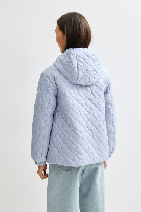 стеганая куртка с капюшоном по цене 6610 руб вид справа