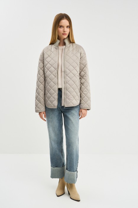 стеганая куртка с трикотажным воротником из россии вид сбоку