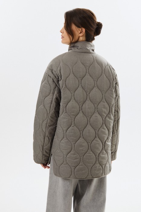 стеганая куртка по цене 4020 руб вид справа