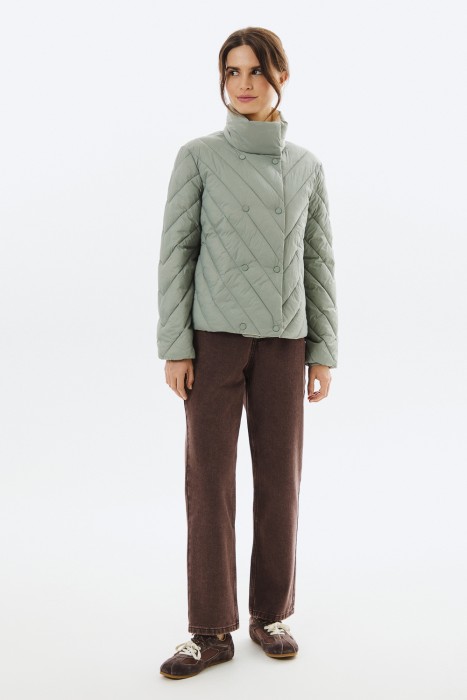 стеганая куртка от бренда снежная королева вид слева