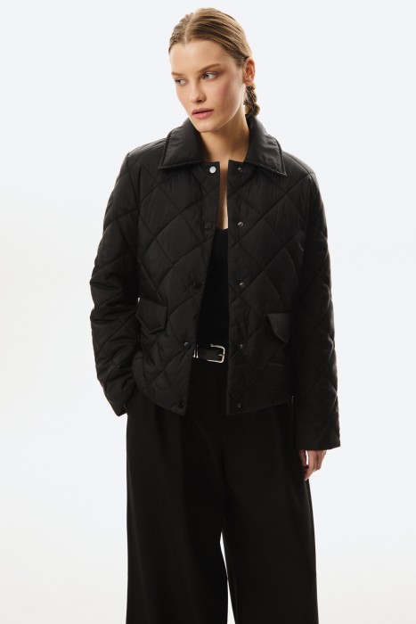 стеганая куртка из россии вид сбоку