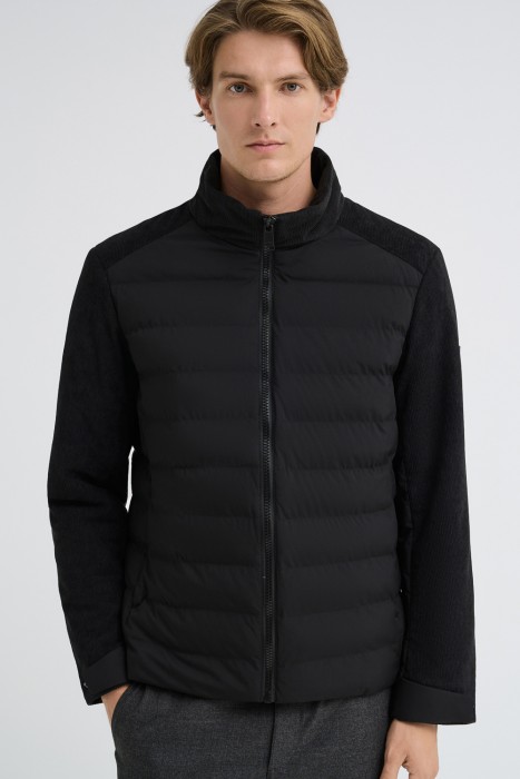 стеганая куртка от бренда снежная королева вид слева