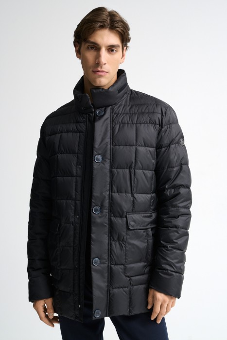 стеганая куртка от бренда снежная королева вид слева