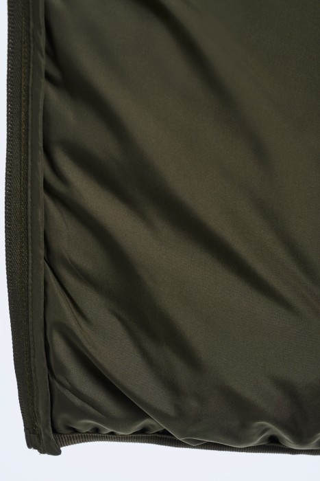 стеганая куртка от бренда снежная королева вид слева