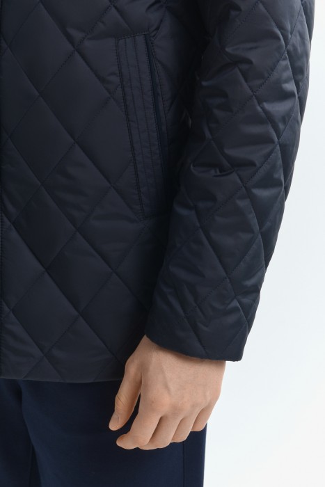 стеганая куртка из россии вид сбоку