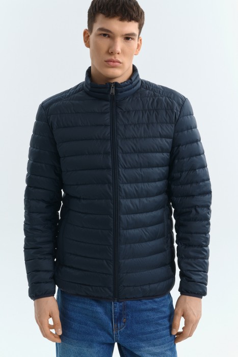 стеганая куртка от бренда снежная королева вид слева