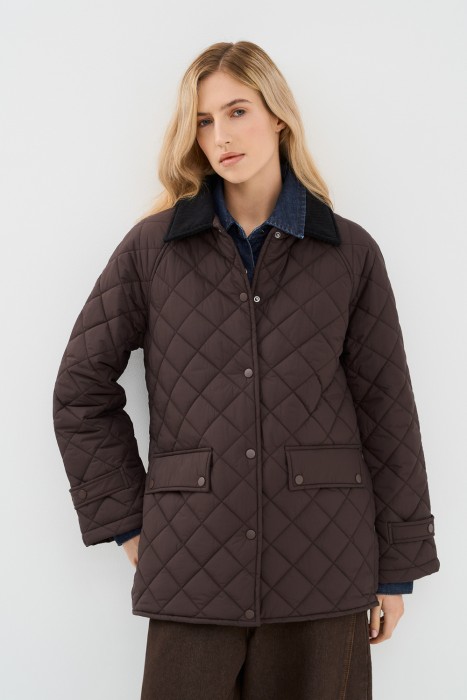 стеганая куртка от бренда снежная королева вид слева