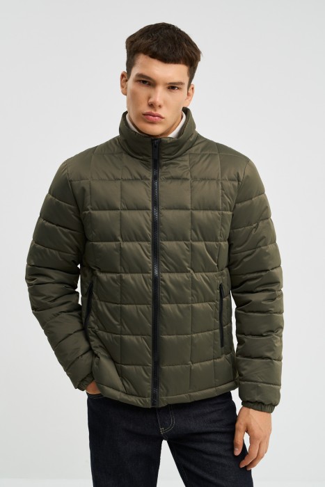 стеганая куртка от бренда снежная королева вид слева