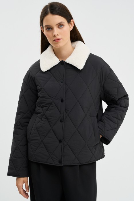 стеганая куртка от бренда снежная королева вид слева