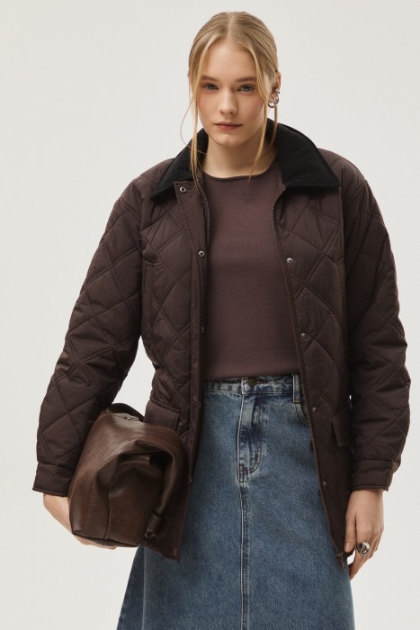 стеганая куртка из россии вид сбоку