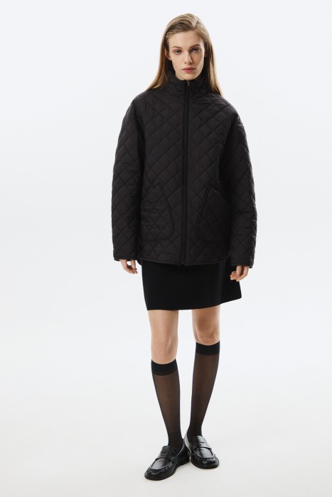 стеганая куртка от бренда снежная королева вид слева