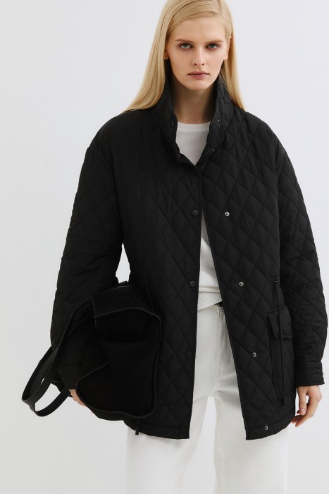 стеганая куртка из россии вид сбоку